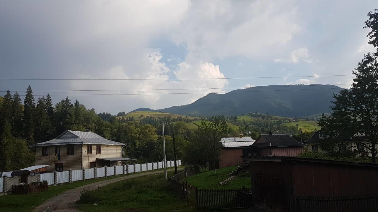 Country house гостинний двір 